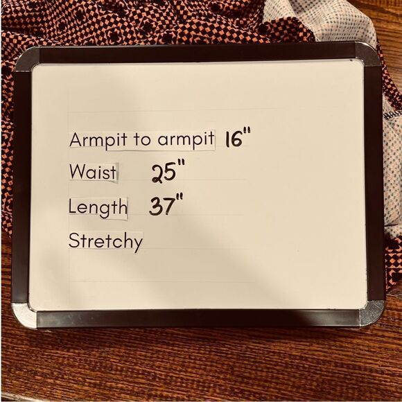 Gorgeous LuLaRoe geometric print Amelia dress - Picture 9 of 13